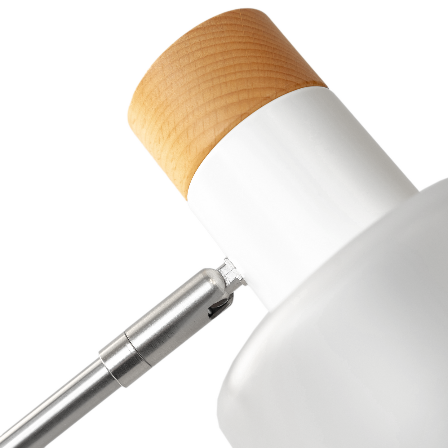 Desk lamp with wireless charger